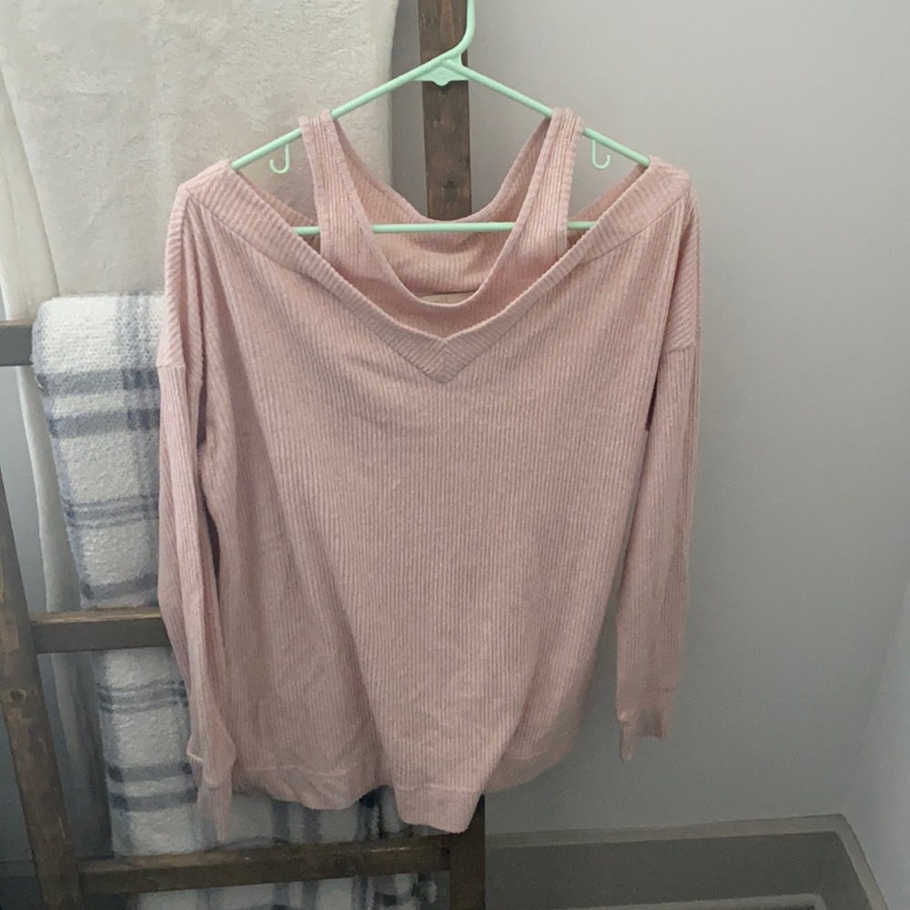 Off the shoulder long sleeve